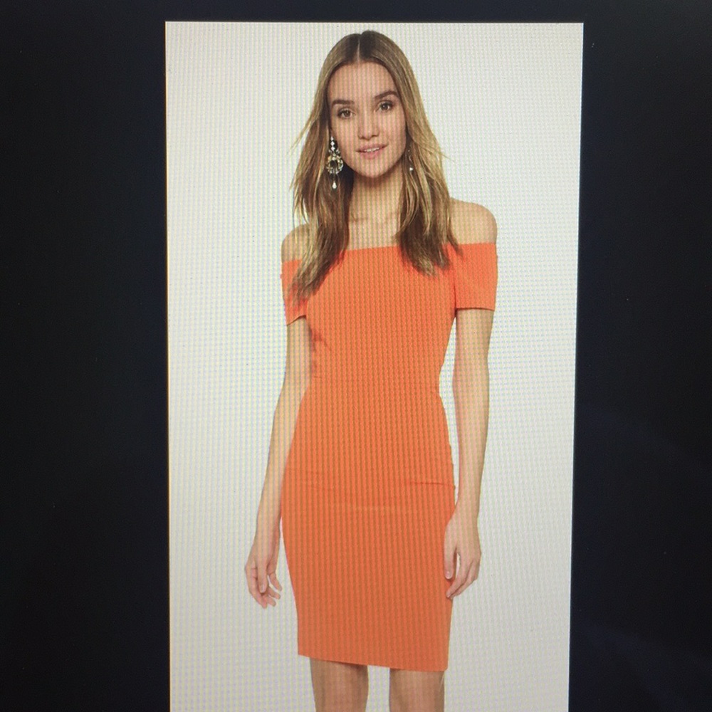 alice + olivia Aleah fitted off the shoulder dress